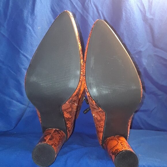 SNAKESKIN IS THE TIME  CHUNKY  ANKLE HEEL - Picture 7 of 7